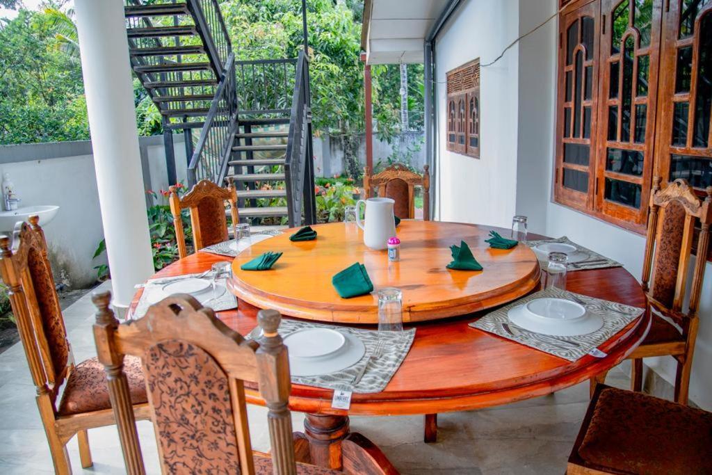 דניאיאה Healand Holiday Bungalow And Restaurant מראה חיצוני תמונה